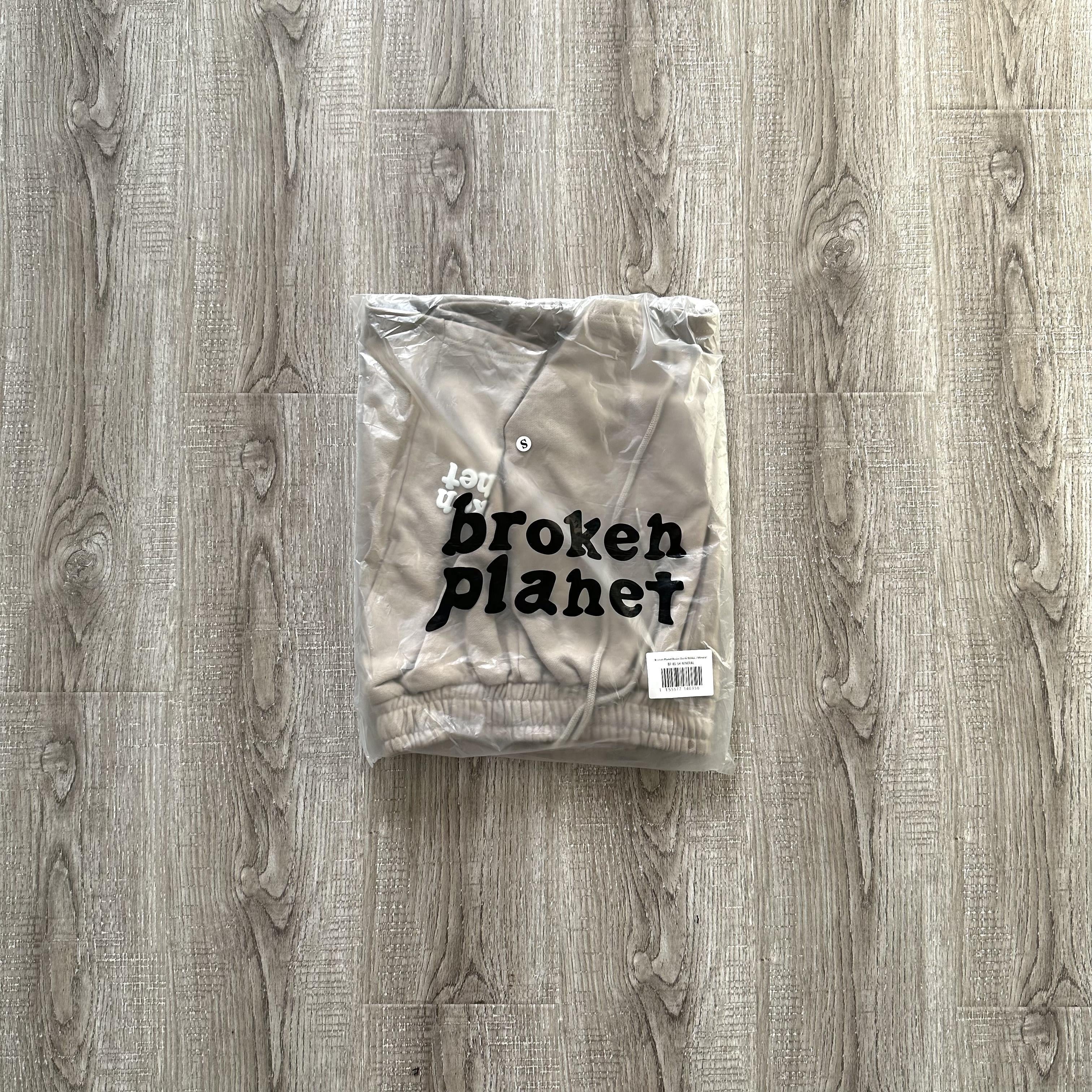 Broken P Shorts