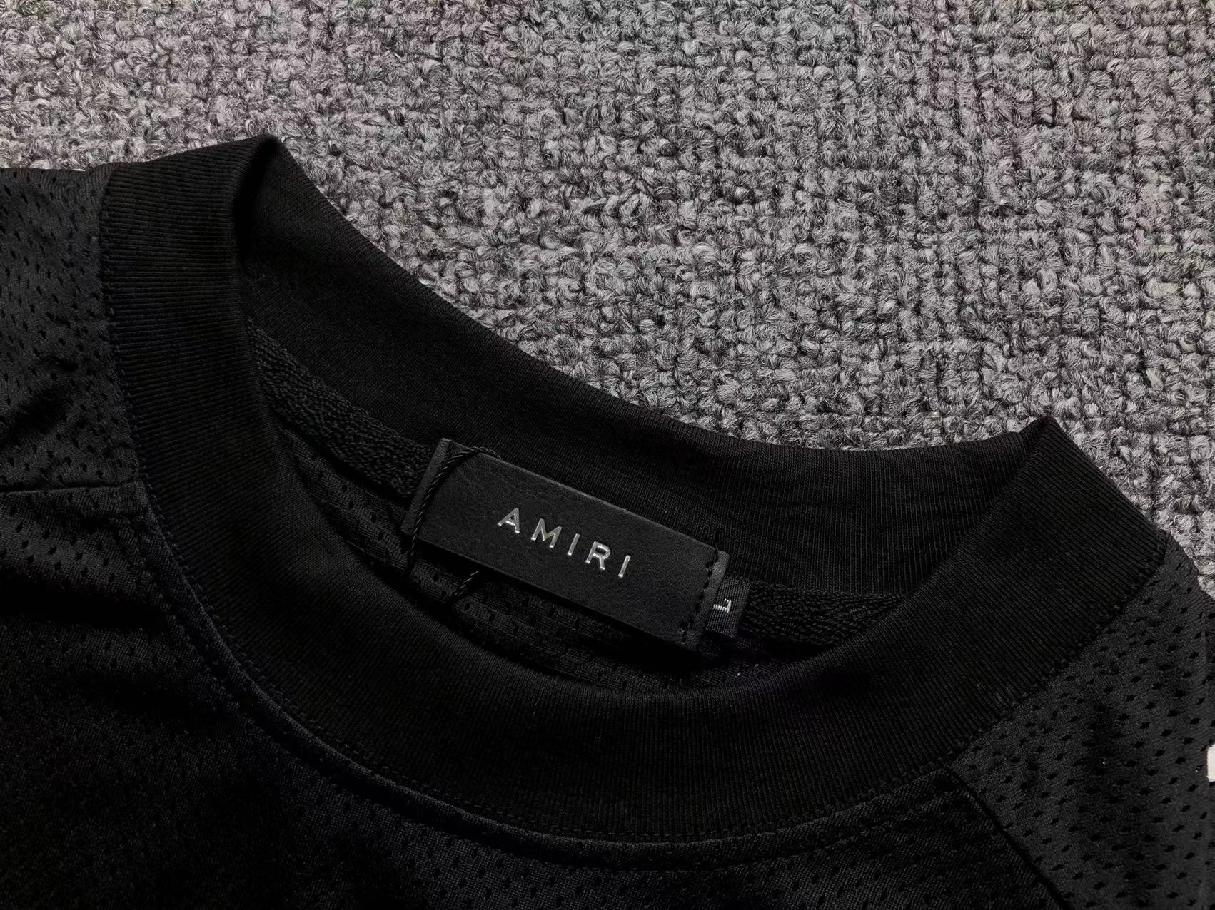 Amiri Shorts & Tshirt