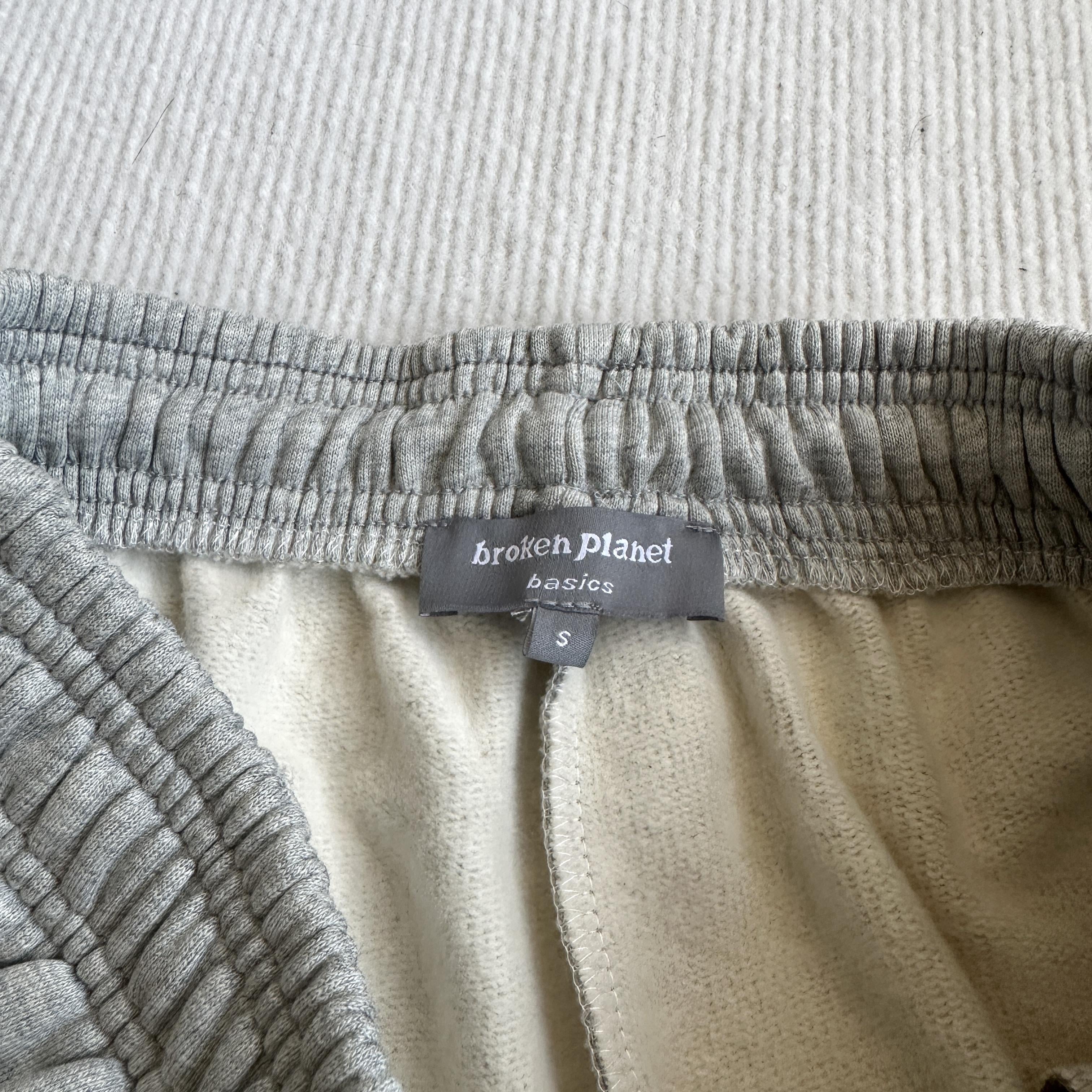 Broken P Shorts